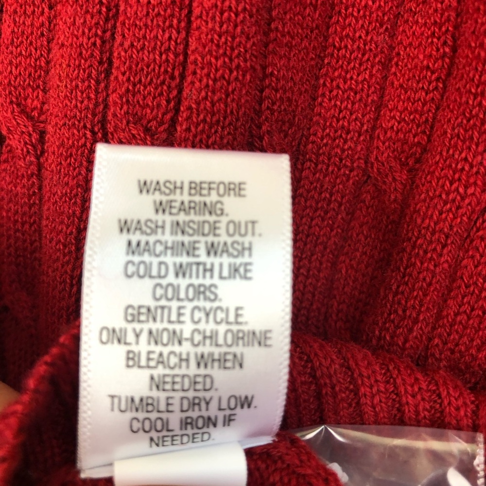 CROFT & BARROW RED V-NECK SWEATER SIZE SMALL - Picture 3 of 5